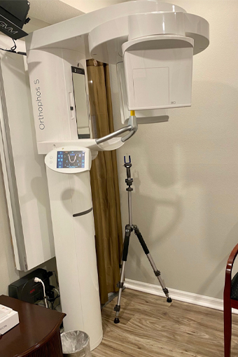 One of the Technology Used by Wesley Chapel Clinic for Implant Smile Replacement
